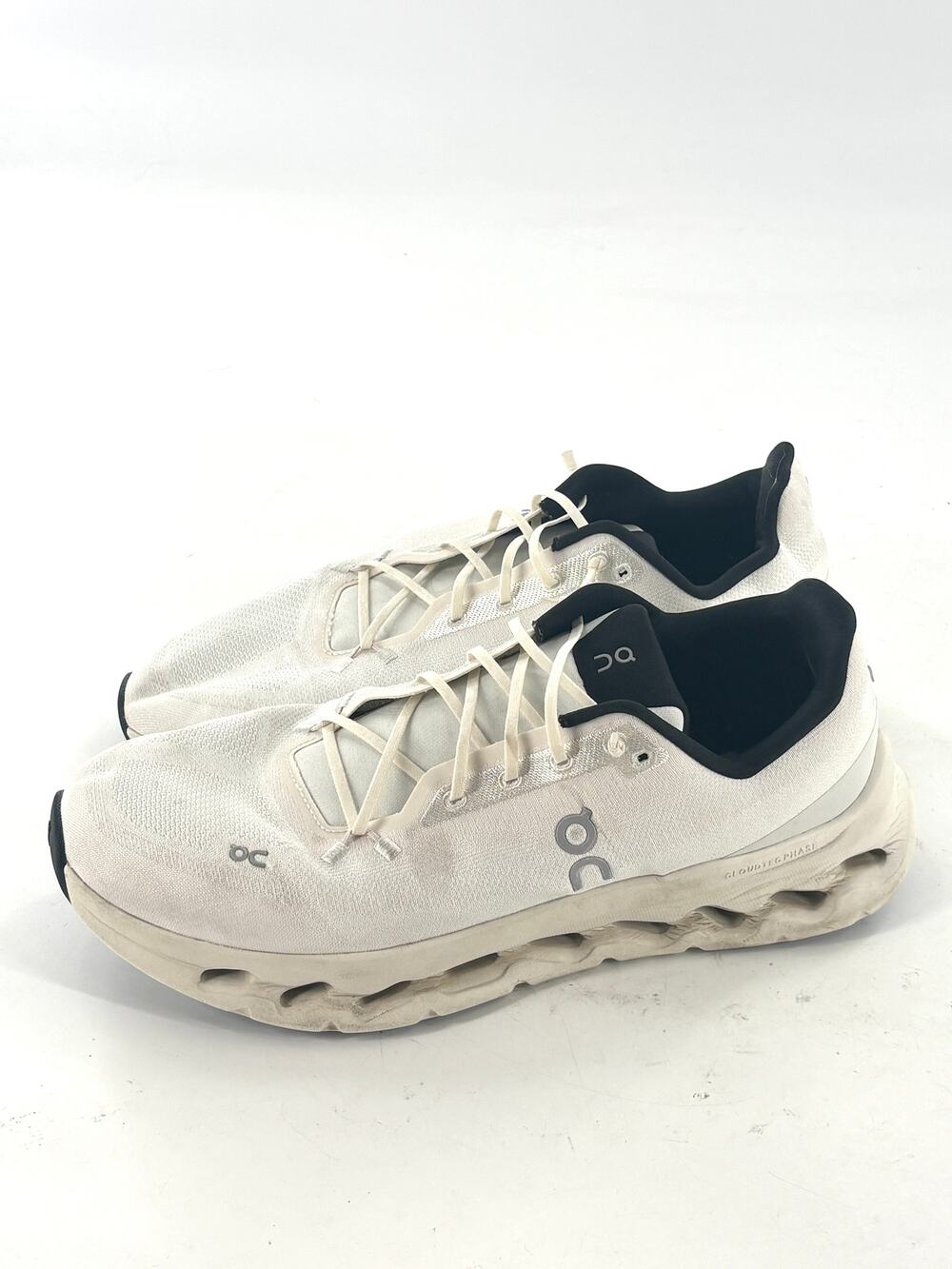 On Running Mens CloudTilt Sneakers 13 White Black Running Shoes